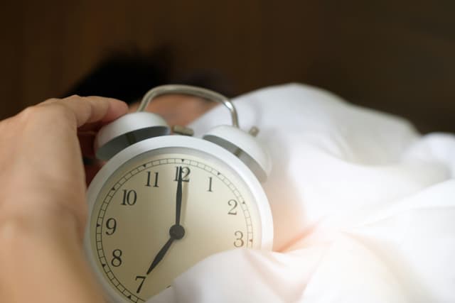 Can You Train Yourself to Need Less Sleep Without Consequences?